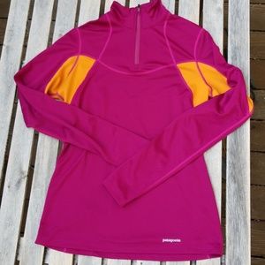 Patagonia light weight capilene size medium